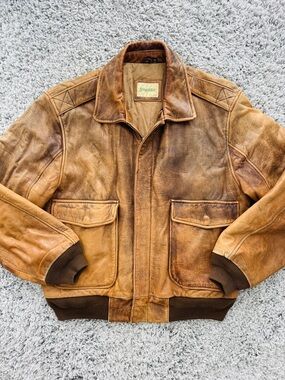 Mens St. John's Bay Vintage Brown Leather Bomber Jacket EUC Ex-Film Prop